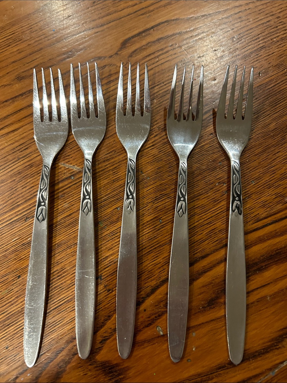 Amefa Tulip Time Mid-century Modern Stainless Dinner Forks- Silver (Set of 5)